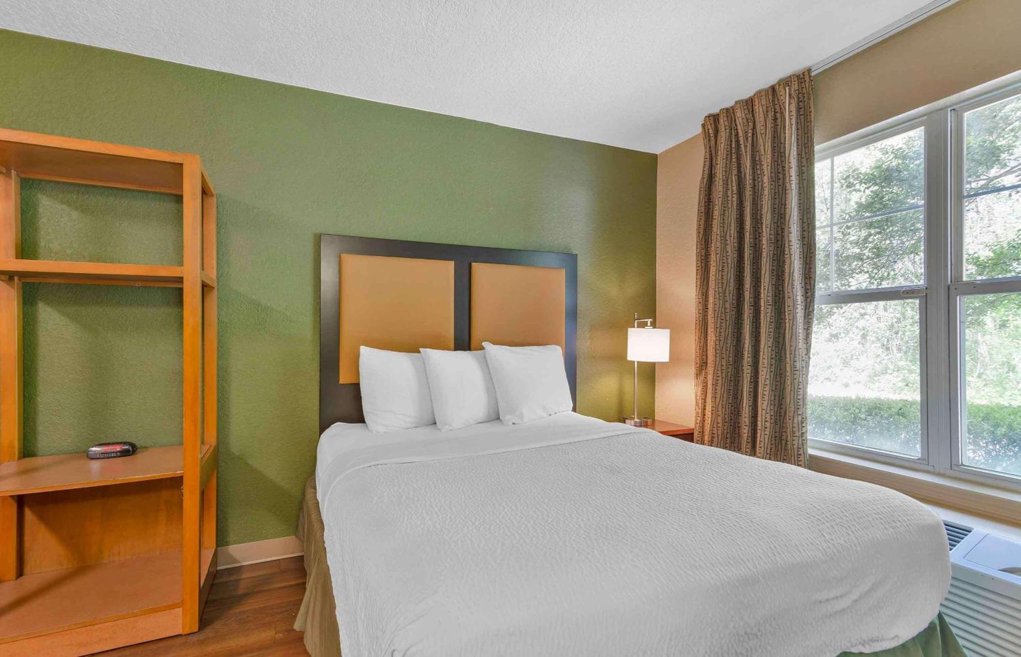 Extended America - - Med Ctr - Nrg Park - Braeswood Blvd 2*